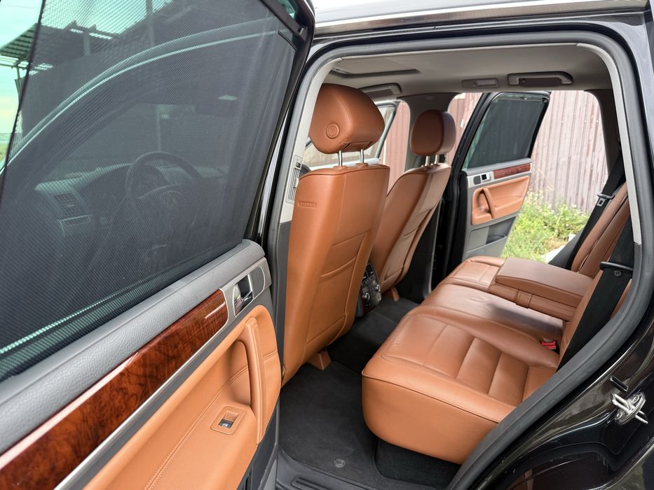 Продам Volkswagen Touareg 3.0 D