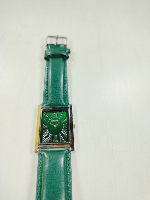 Zegarek Seiko Tank Quartz