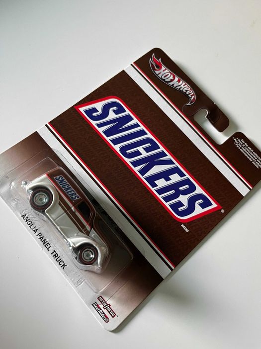 Hot Wheels Anglia Panel Truck Snickers