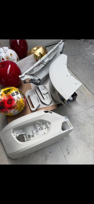 Pintura e acabamento de peças automovel