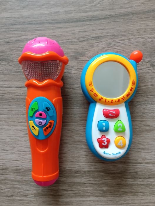 Інтерактивні іграшки для дітей: музичний мікрофон, розвиваючий телефон