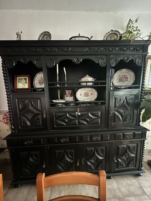 Movel vintage em madeira preto