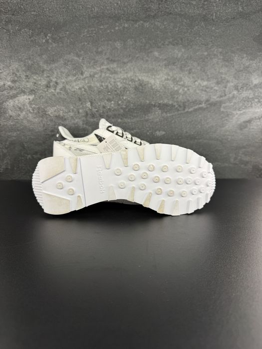 Кросівки Reebok AZ Princess (37,5; 40) !