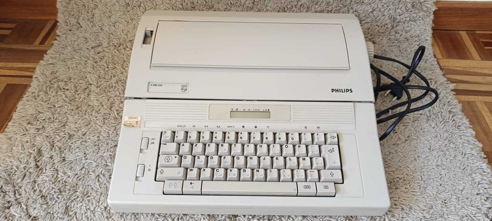 Máquina de escrever Elétrica Philips VW2230
