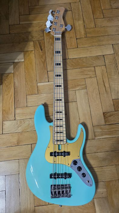 Gitara basowa Marcus Miller V5-24 MLG