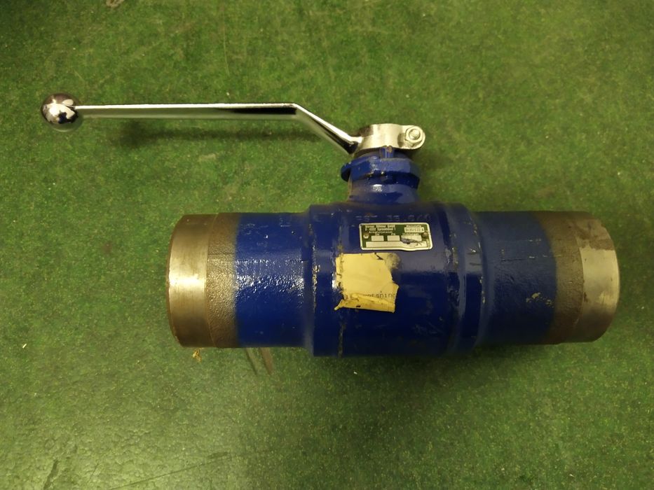 Zawór kulowy spawany DN65