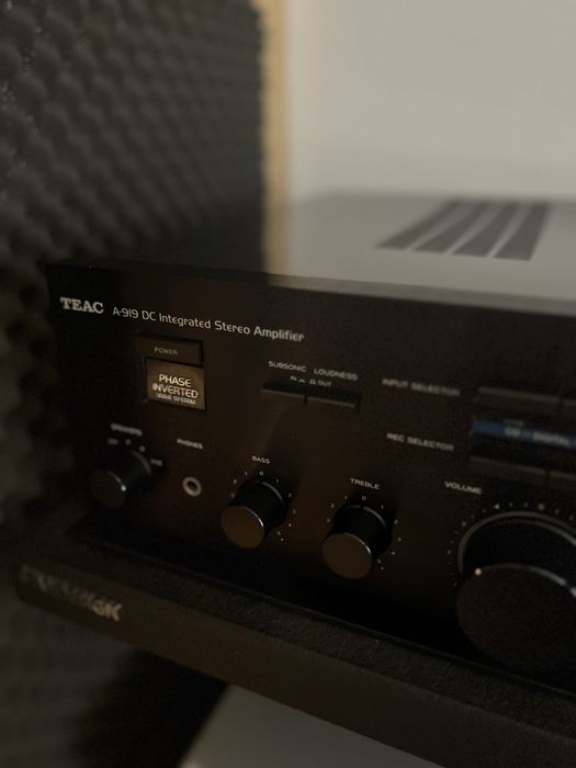 Amplificador Teac A-919 DC