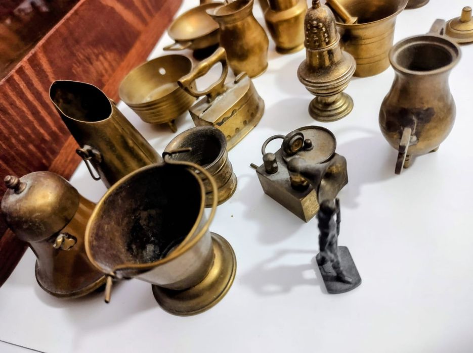 Mosiężne miniaturki 22 szt.