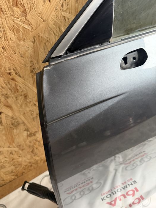 Audi a4 b9 а4 б9 2019-2024 двері передні ліві рестайл z7s