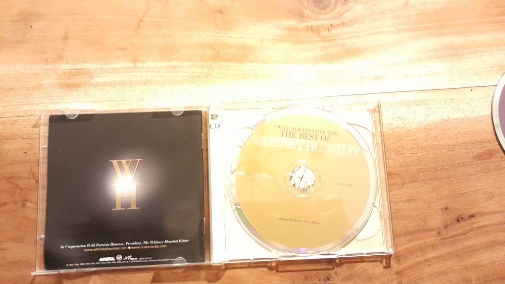 Cd the best of whitney houston I will always love you Deluxe edition 2