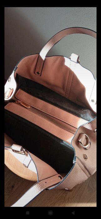 Jasnoróżowa torebka Orsay