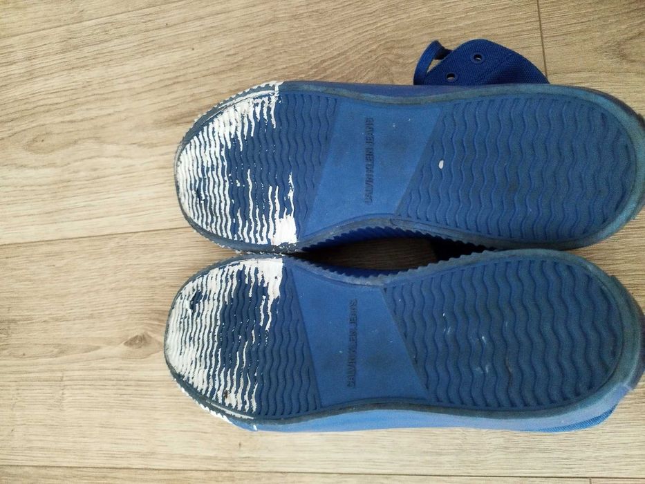 Sprzedam buty Calvin Klein rozmiar 44 długość wkładki 29 cm
