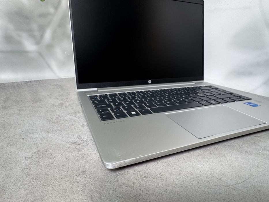 Ноутбук HP ProBook 440 G8 / i5-1135G7 / 8GB RAM / SSD 256GB M.2 / 14" FHD IPS /Уцінка