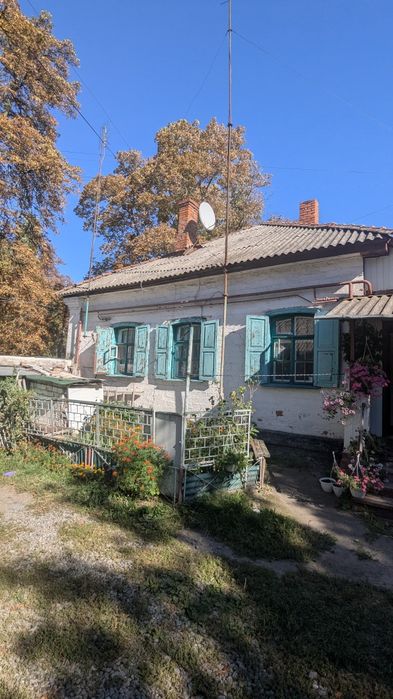 Ключі в АН. Продаж будинку в центральній частині міста.
