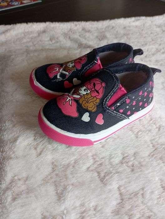 Tenisówki trampki wsuwane 22 American Club 14,5 cm długość wkładki