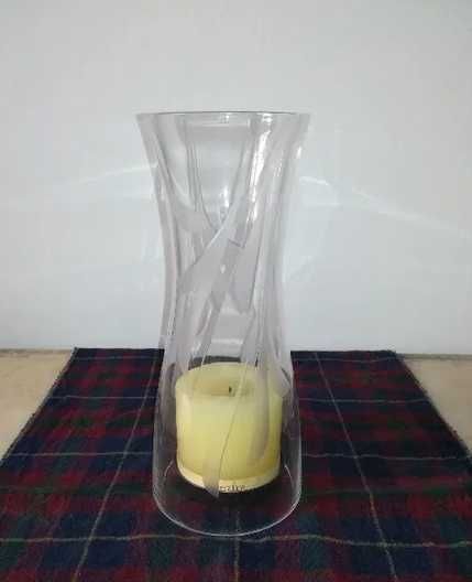 Terrina Porcelana DR, Porta velas flutuantes ou Castiçal em Vidro