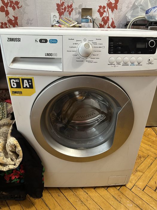 Стиральная машина Zanussi, пральна машина