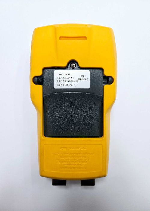 FLUKE 721 -3601- Kalibrator ciśnienia
