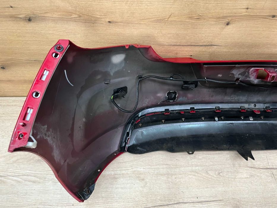 Zderzak tylny Citroen C4 II Lift 4x pdc kolor lkr