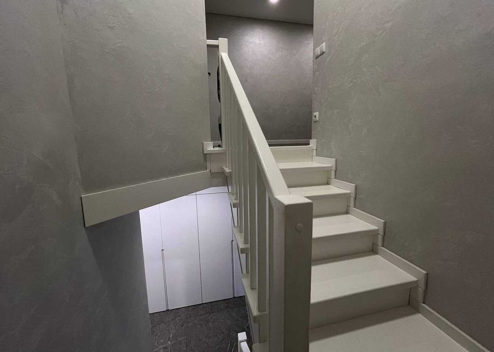 Продаж 2 поверхового таунхауса в Агрономічному