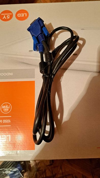 Przewód, kabel d-sub, VGA, nowy, nieużywany 1,7.