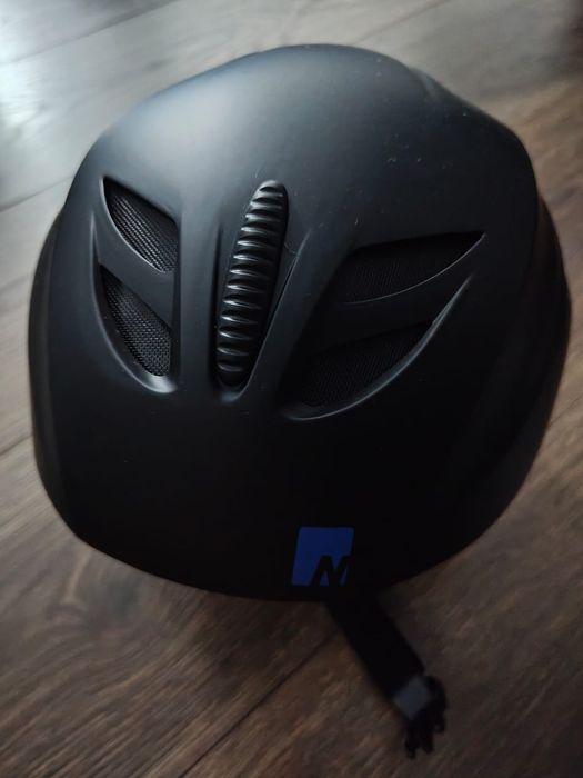 Kask narciarski snowboardowy Nevica S