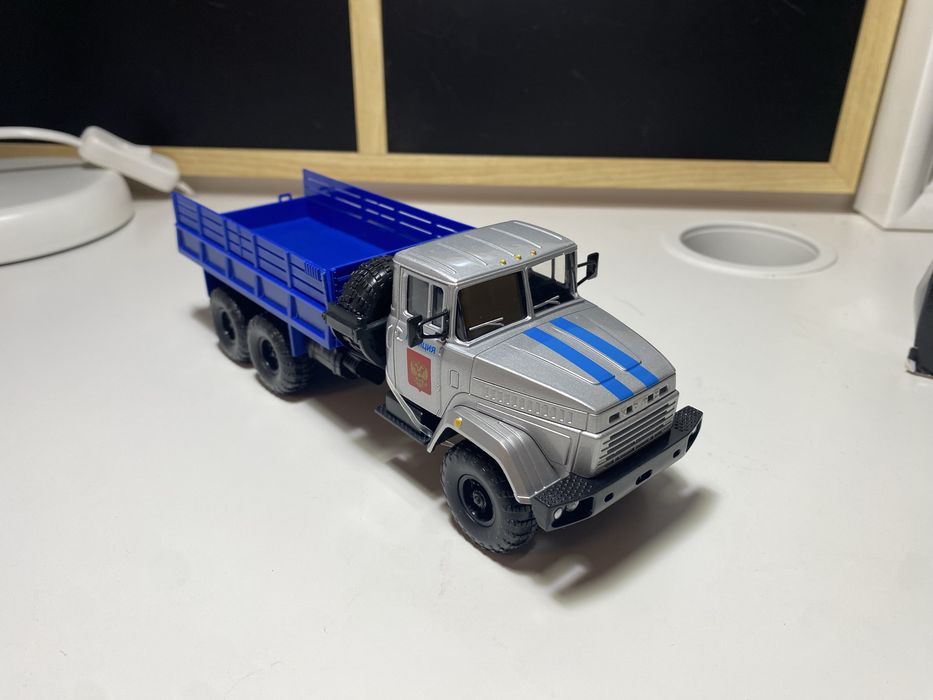 KRAZ 6510 Policja skala 1:43 Rosja