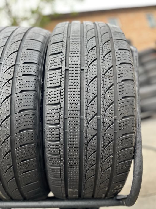 245 45 R19 102V зима Minerva Ice Plus