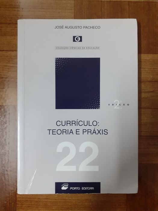 Currículo: teoria e praxis