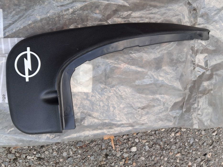 Chlapacz Opel Vectra B oryginał