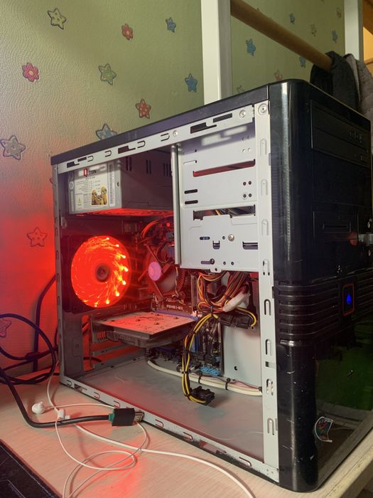 Срочно не плохой компьютер для базовых задач и игр