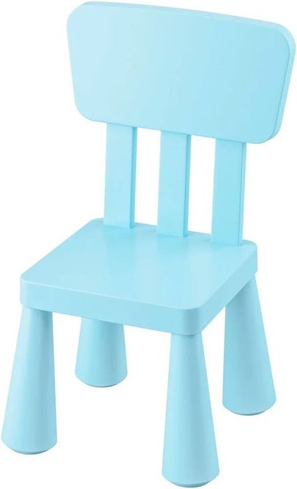Conjunto mesa azul e cadeira também azul de criança