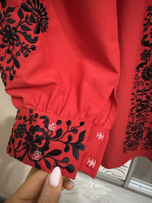 Продам жіночке вишиване плаття 46 розмір XS-S