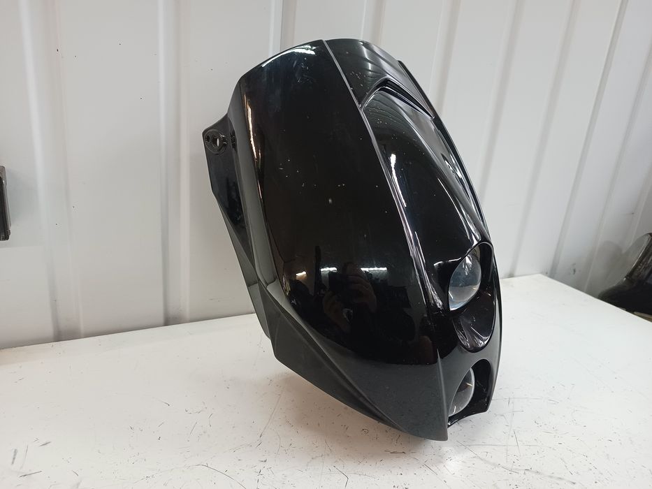 Czacha czasza owiewka lampa przód przednia KTM Duke 640