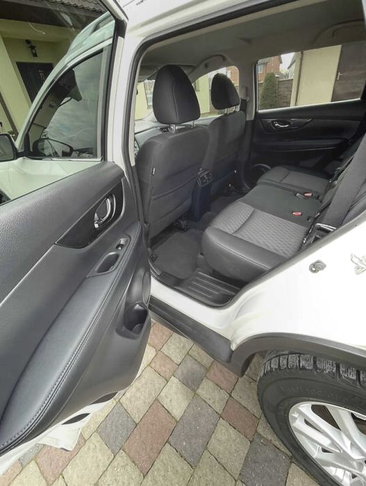 Nissan Rogue 2018