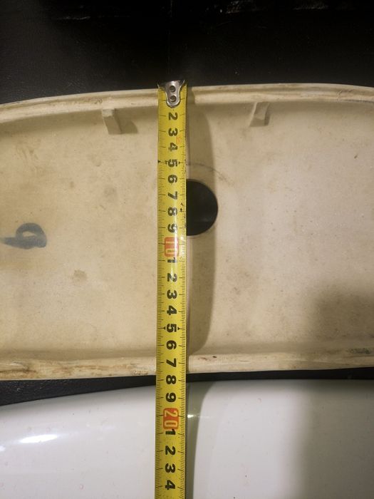 Кришка для бачка унітазу