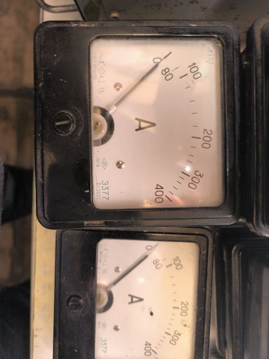 Продам Амперметр Э377