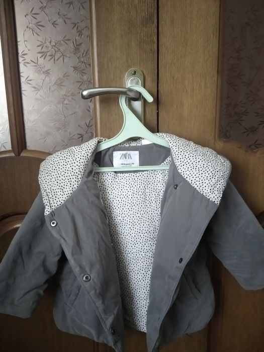Куртка Zara для дівчинки