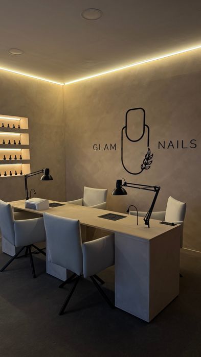 Aluguel de mesa de manicure