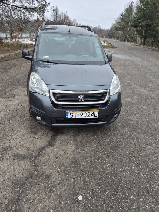 Peugeot Partner 1.6hdi  5osobowy 2017r