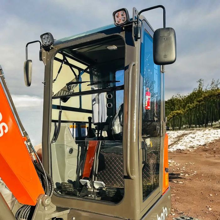 Екскаватор EK3800 (Kubota Engine)