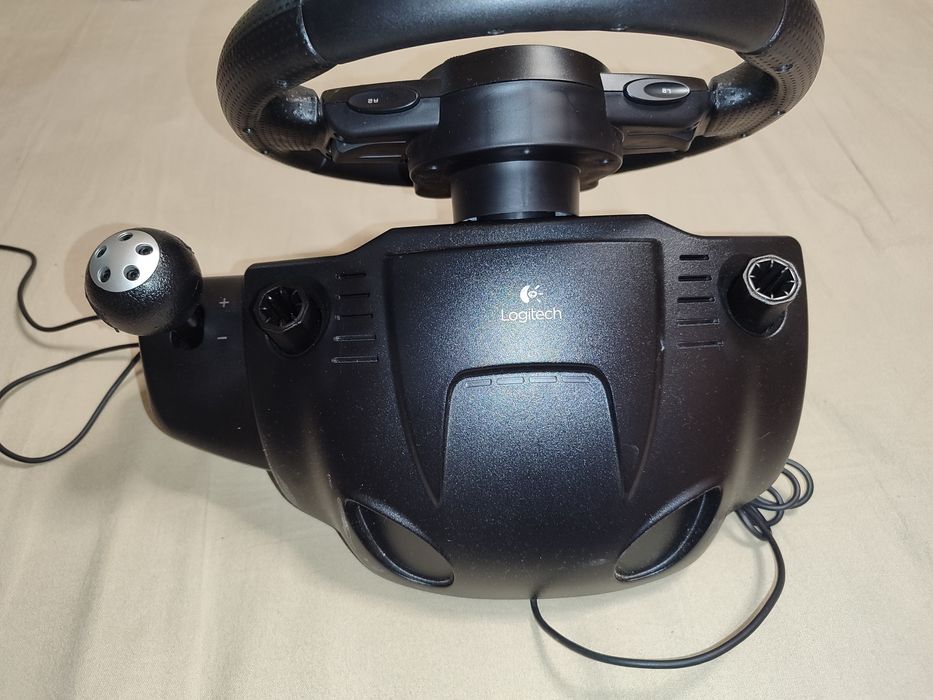 Logitech driving force gt