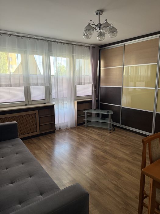 Wynajem 2 pokoje 50 m2 Dąbrowa