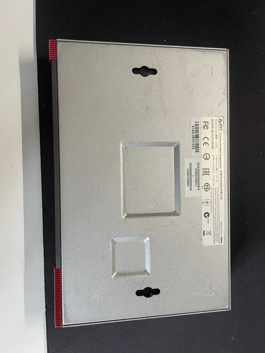 Firewall Zyxel ZyWALL USG40 – VPN / UTM / Gateway (5 portas)