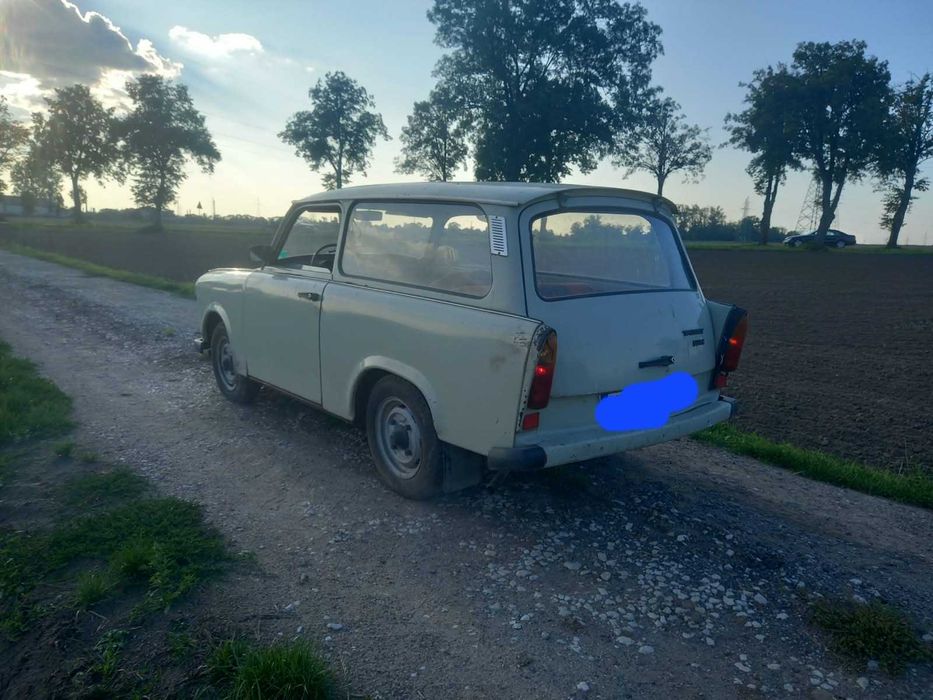 trabant 601, dwusów, zarejestrowany