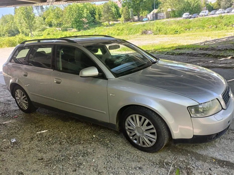 Audi А4B6  2.5D Для військових