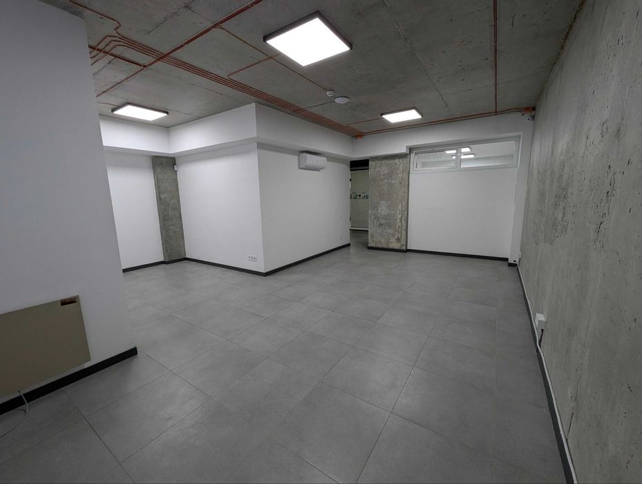 Продаж приміщення 395м2.,вул. В.Великого ЖК Америка Без комісії