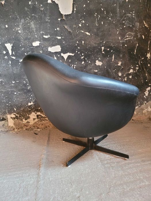 Fotel obrotowy bola labut Czechoslowacja vintage 60 lata