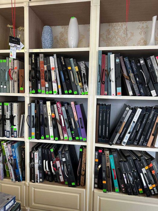 Стилаж гардеробний