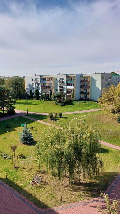 Sprzedam mieszkanie M4 69 m², piwnica 5m², duży balkon z zielonym widokiem, Osiedle Młodych, Nowy Dwór Mazowiecki